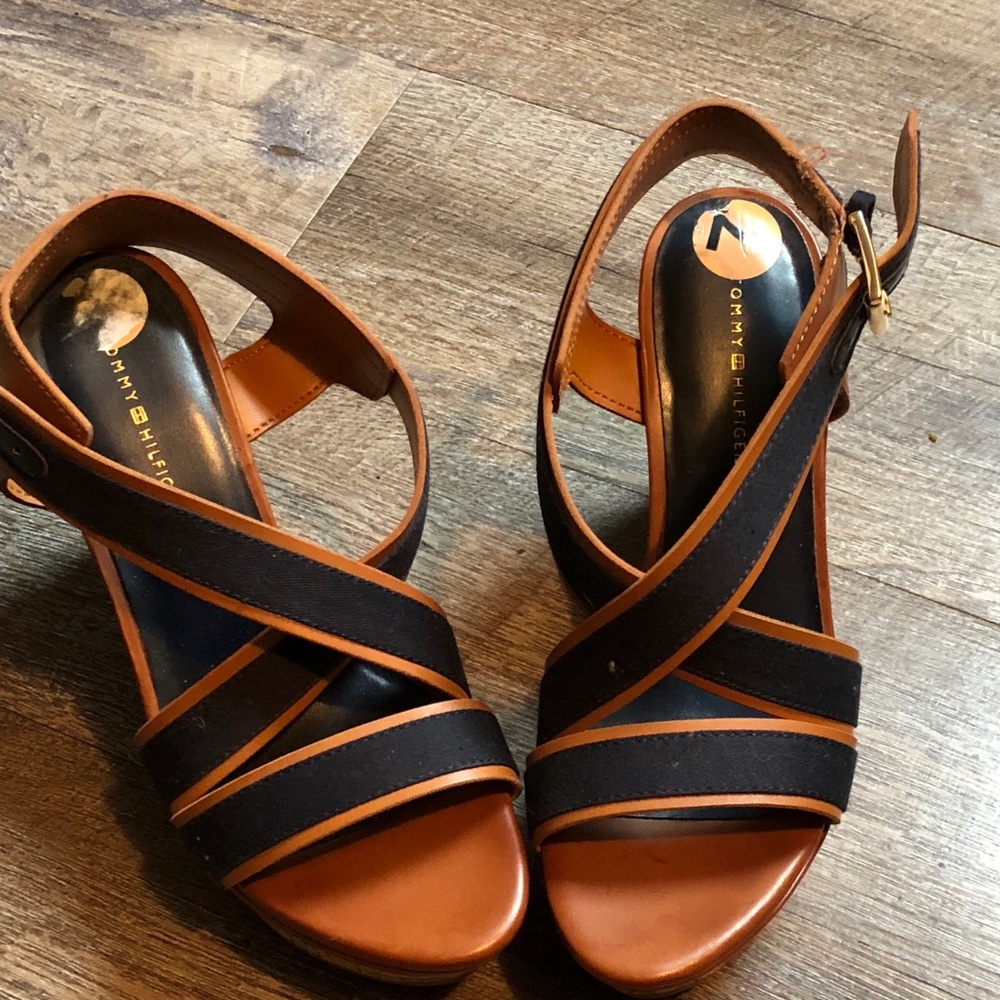 Tommy Hilfiger woman’s shoes size 7